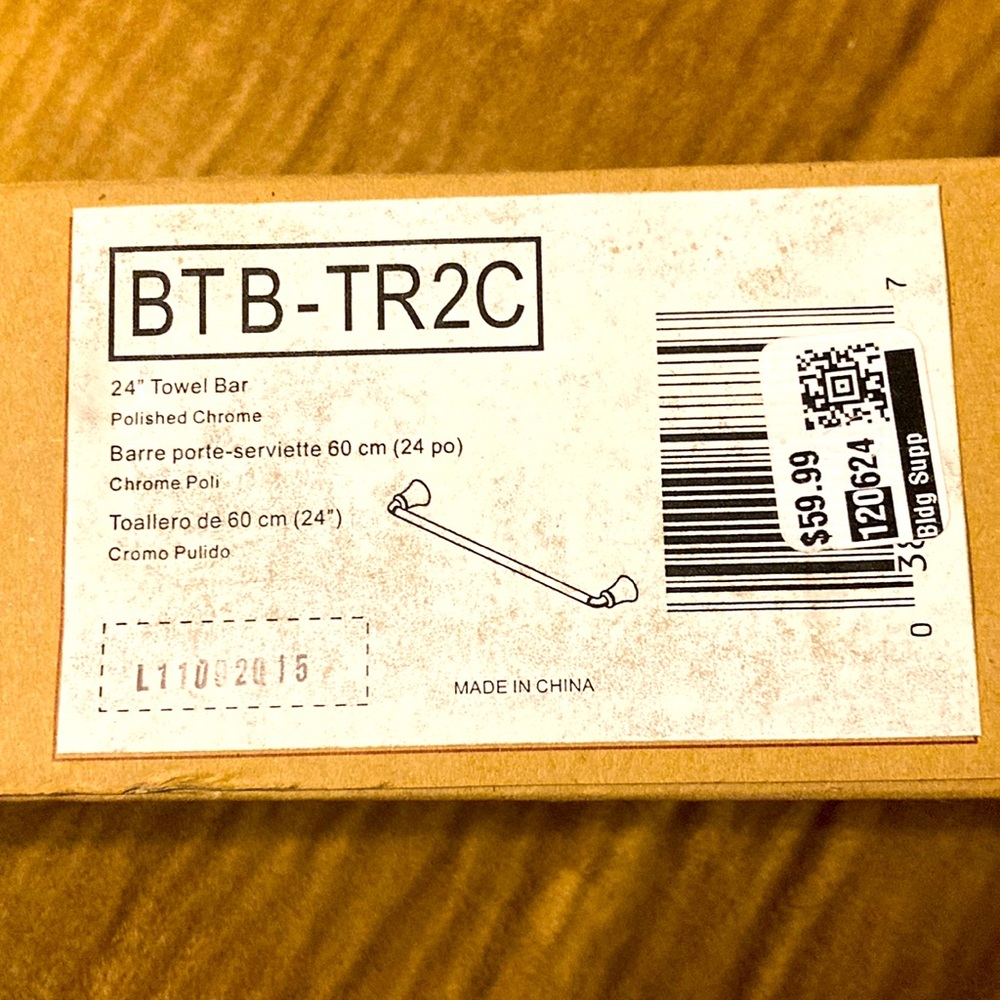 NEW Pfister Click-lock 24” Polished Chrome FinishTowel Bar